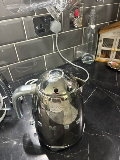 smeg kettle