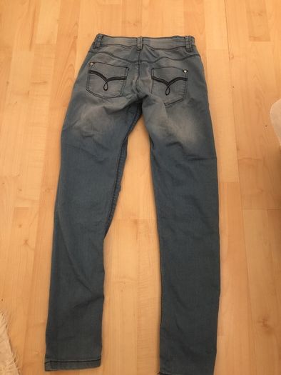 Girls Low Waisted Jeans