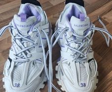 balenciaga runners