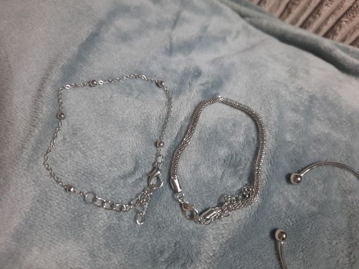 set of 5 silver bracelets
