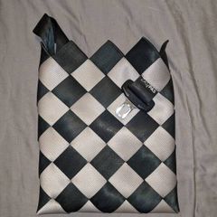 Zispas Interwoven Black and Grey Seatbelt Shoulder Bag