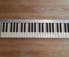 Roland PC-180A MIDI Keyboard Controller