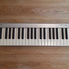 Roland PC-180A MIDI Keyboard Controller