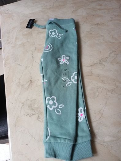 Dunnes  Stores  Girls  Jogpants.   Age - 2-3 years. B.N.W.T.