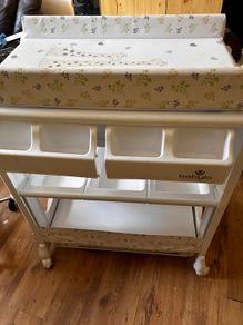 Baby changing table