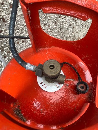 Propane Gas Cylinder nearly full