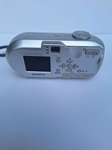 Sony Cyber-shot DSC-P73