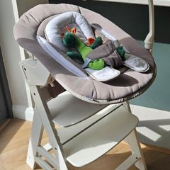 Selling Hauck Alpha Set baby highchair Great Condition!