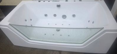 jacuzzi