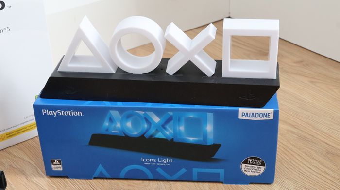 PlayStation 5 (PS5) Disc Edition - Bundle
