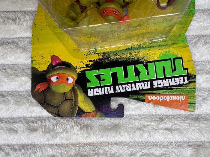Teenage Mutant Ninja Turtles Tongue Poppin Mikey Action Figure Please see photos
