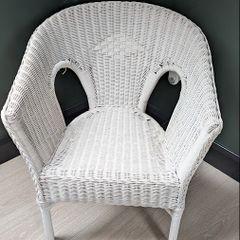 Large White Wicker Armchair - Very Comfortable