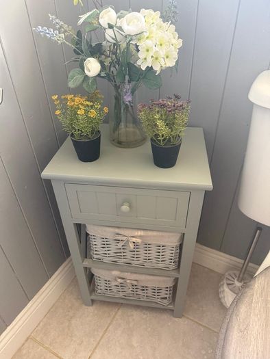 Bathroom cabinets