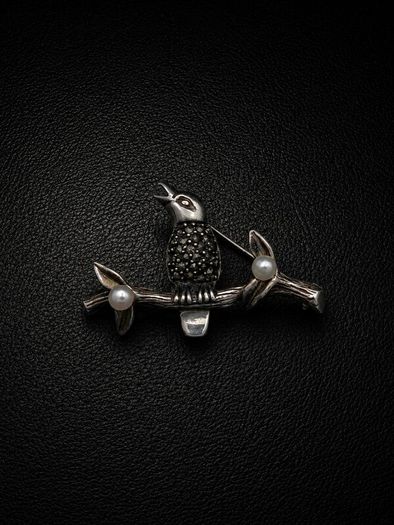 Vintage 925 Sterling Silver Marcasite & Cultured Pearls Singing Bird Brooch