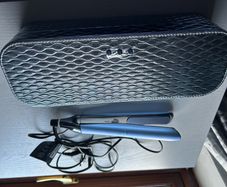 GHD icy blue Chronos straightner