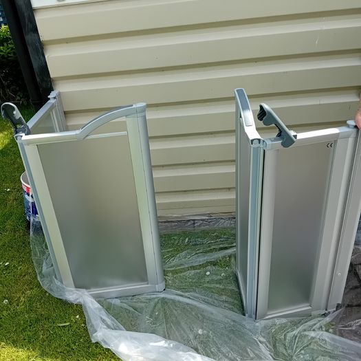 Easa Evolution Half Height Shower Door