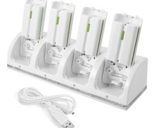 Nintendo Wii Remote Controller QUAD Charging Dock Charge Station with Batteries White
