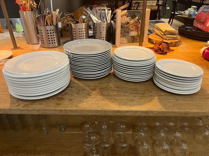 Catering cafe smallwares