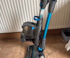 Shark vacuum cleaner