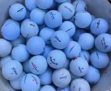 100 Golfballs