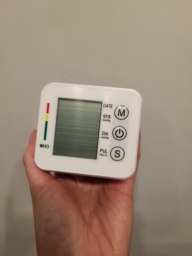 Wrist blood pressure digital monitor