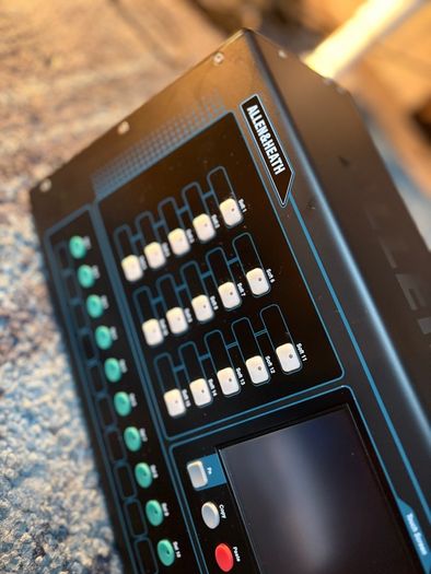 Allen & Heath QuPac Mixer