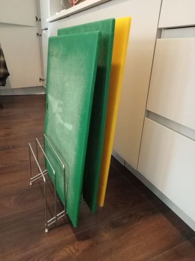 3 Extra Large Chopping Boards With Stand