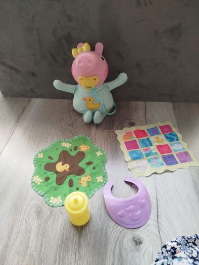Peppa Pig Evie doll