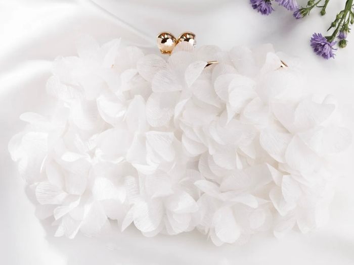 The Rosie and Dott Fleur Clutch bag (gold)