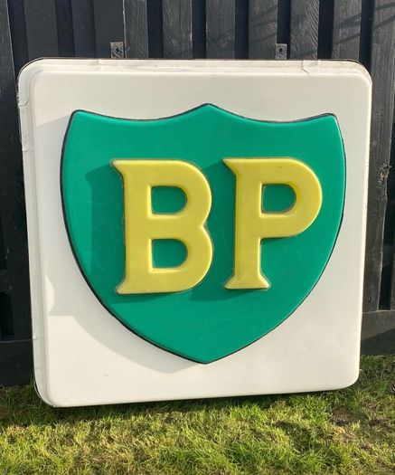 auction and advertising/bottle fair in bagenalstown Carlow r21eh27