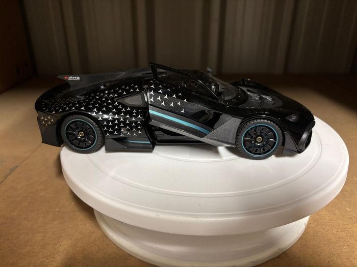Mercedes AMG ONE diecast 1:18