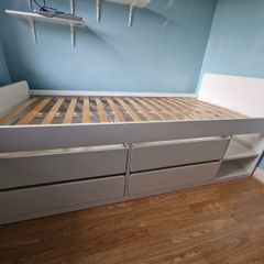Single bed with storage