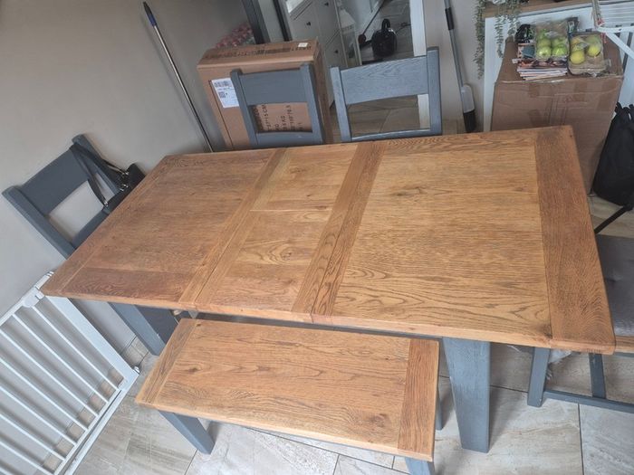 Dining room table