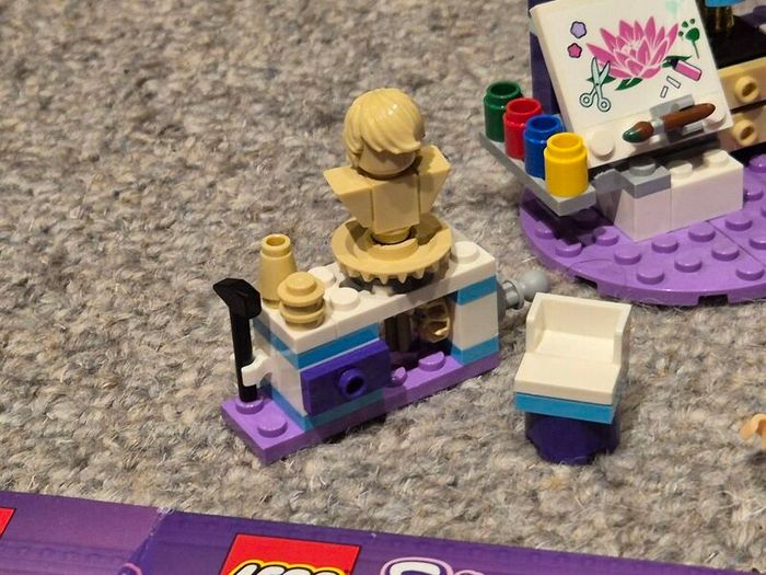 Lego Friends 41342 Emma's Deluxe Bedroom