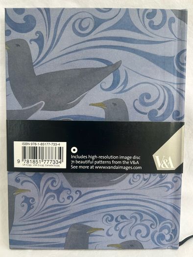V and A Pattern Designers Slipcased Set by Esme Whittaker and Karen Livingstone