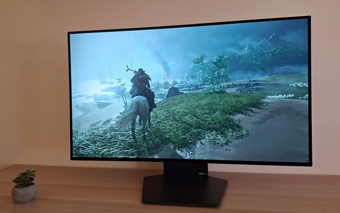 LG UltraGear 32" OLED Dual Mode 4K UHD 240Hz G-Sync Compatible Gaming Monitor with Pixel Sound