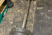 6ft olympic bar + 4x15kg bumper plates