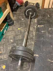 6ft olympic bar + 4x15kg bumper plates