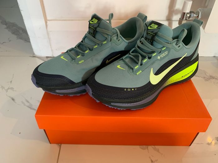 Nike Vomero Gtx Uk8 Eur42.5