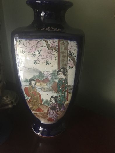 Gorgeous pair of Oriental Vases
