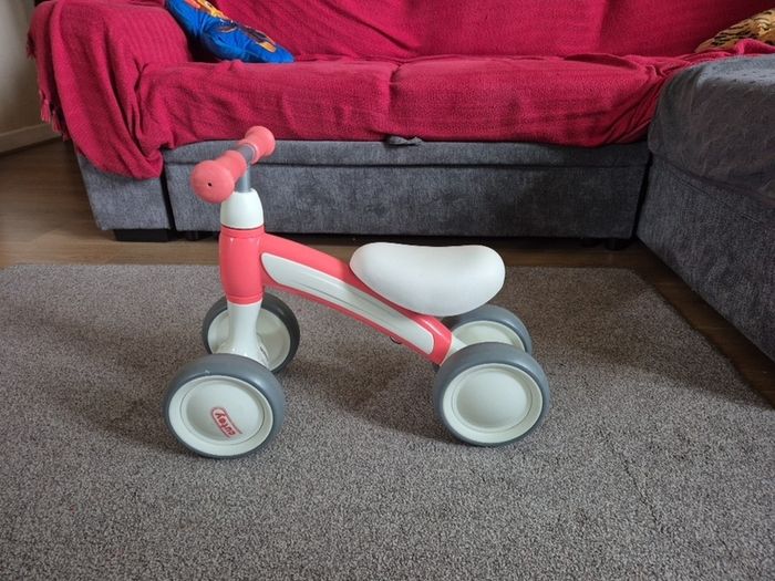 Toddlers first Cutey bike