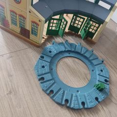 Thomas the tank wooden railway roundhouse