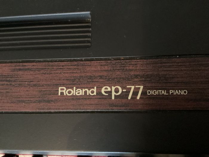 Roland Digital keyboard Piano (76 weight keys) in good condition