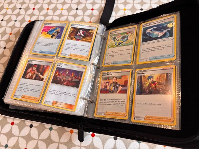 Pokemon folder and cards