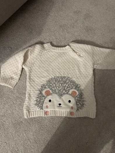 Cream baby winter jumper 6-9 m
