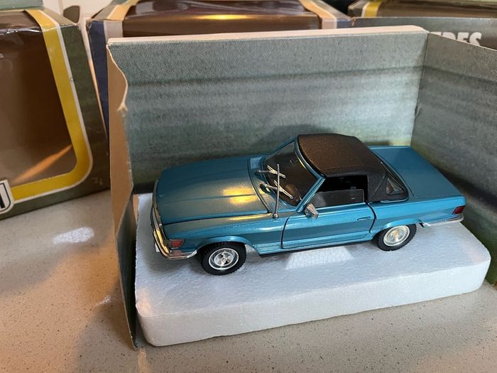 Mercedes 450 SL Collection 1/25 Polistil