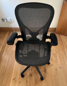 Herman Miller Aeron Chair