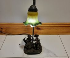Figurine table Lamp