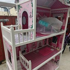 Doll house