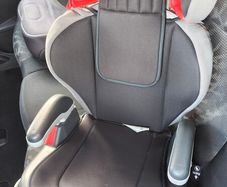 2 Booster seats for kid